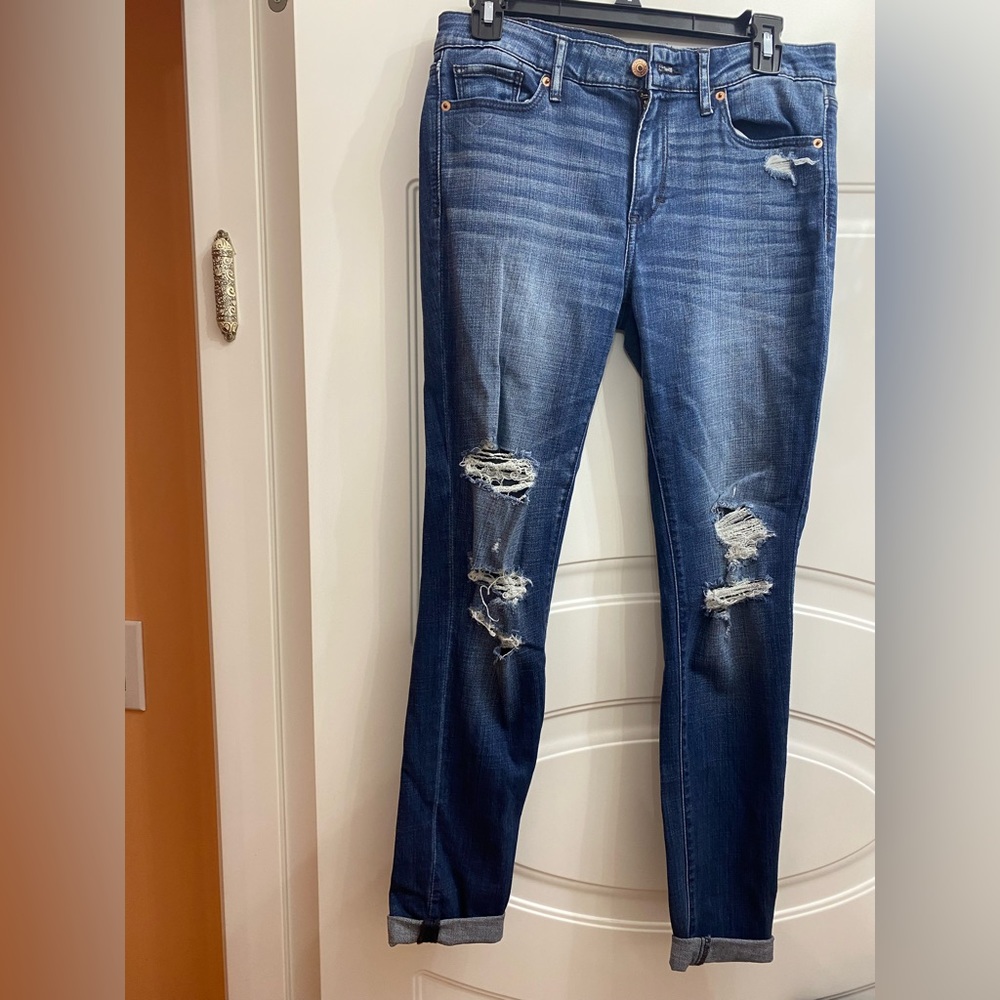 Abercrombie & Fitch Women’s High-Rise Ripped Skinny Jeans – Blue, Small